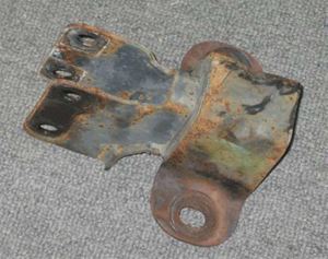 Picture of Used Rear Differential Mount